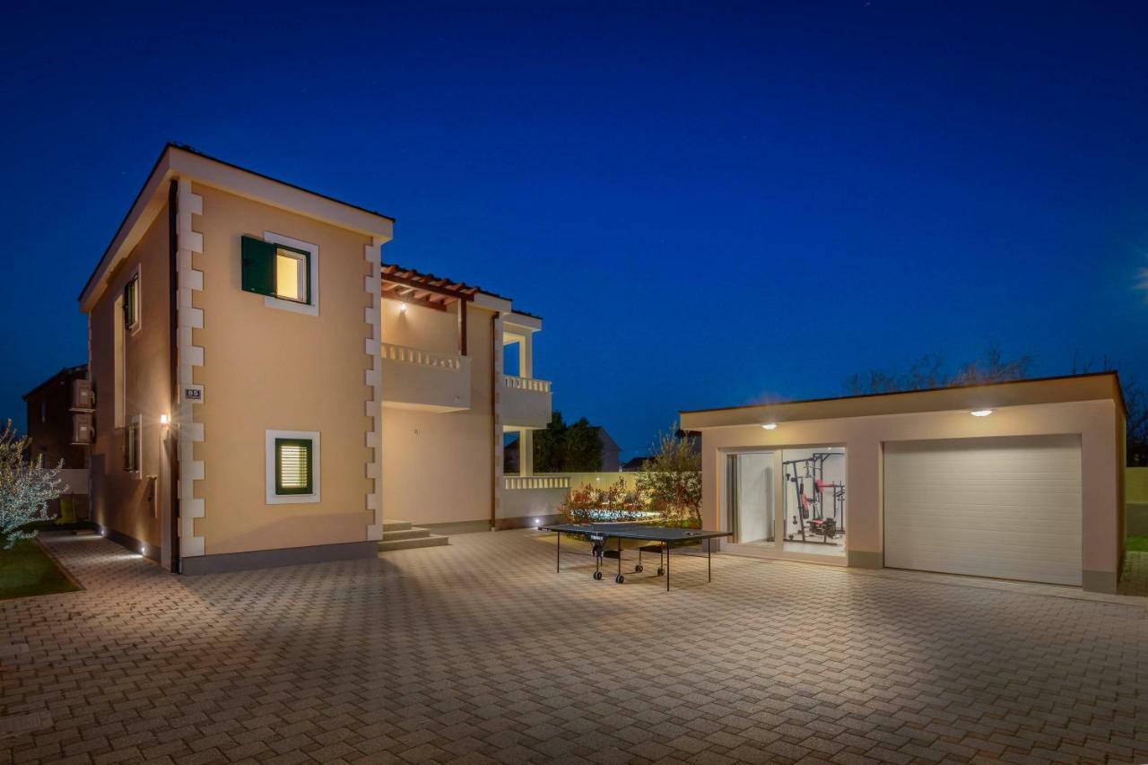 Villa Rosa Ventorum With Private Pool Near Split Kaštela Exteriör bild